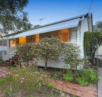 Camellia Cottage - PET FRIENDLY - Kwinana - Accommodation 4U