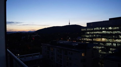 Canberra CBD Metropolitan - Accommodation 4U 2
