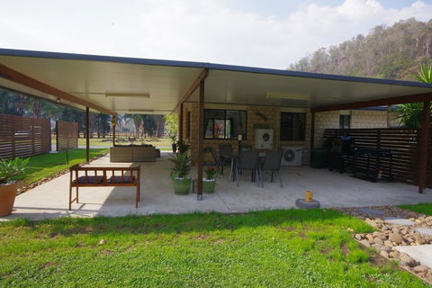 Canungra Valley Cottage - Accommodation 4U 1