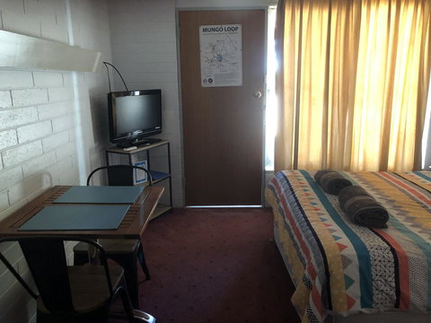 Capri Motel - Accommodation 4U 3