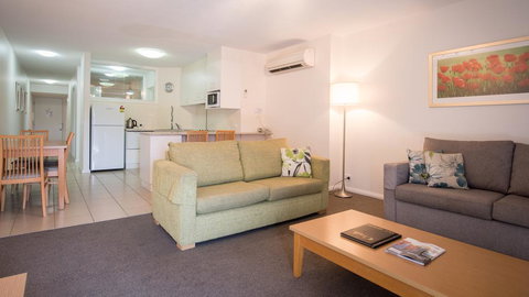 Capri Waters Country Club - Accommodation 4U 1