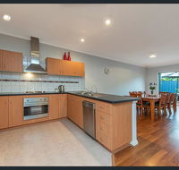 Cardiff St House - Accommodation 4U