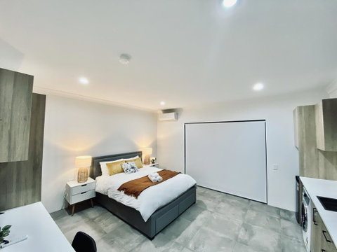 Carlton 5 - Accommodation 4U 0