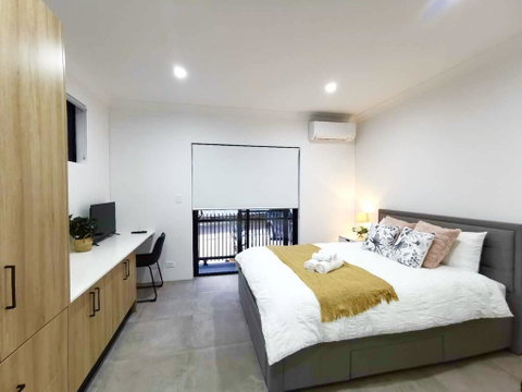 Carlton 6 - Accommodation 4U 0