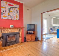 Carrick Fergus - Centrally located family home - Accommodation 4U