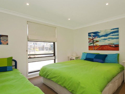 Casa Callala On King George - Well Appointed Home - Accommodation 4U 2