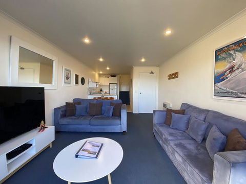 Cascades 15 - Accommodation 4U 3