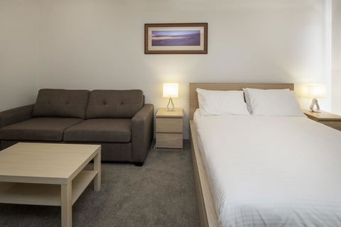 Cascades 3 Well Appointed And Central Location - Accommodation 4U 3