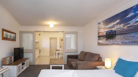 Cascades 7- Centrally Located With Beautiful Views - Accommodation 4U 1