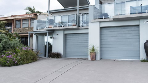 Casey's Beach Retreat - Accommodation 4U 3