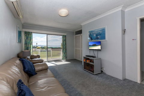 Castaways, Unit 1/17 Shoal Bay Road - Accommodation 4U 0