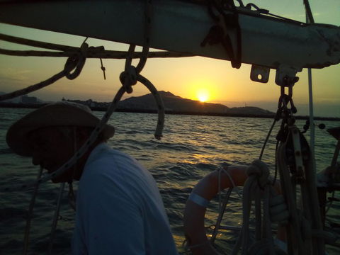 Casual Fare Sailing Charters Townsville - Ocean Living - Cruise - Accommodation 4U 2