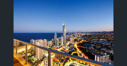 Cavill Avenue Luxury Private Apartments - Accommodation 4U 1
