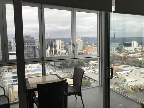 CBD Penthouse View Apartment - Accommodation 4U 0