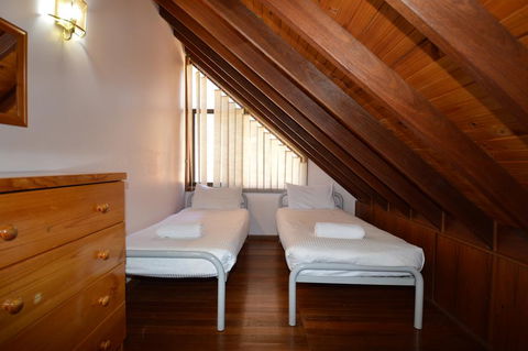 Cedar Haven - Accommodation 4U 3