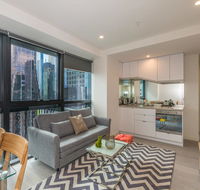 Central 2 Bedroom Deluxe ApartmentLa Trobe Tower - Accommodation 4U