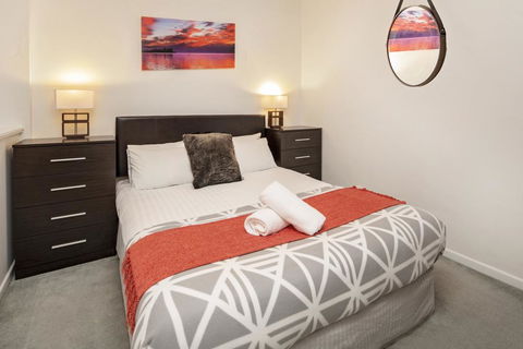 Central Abode-Modern Apartment In The Heart Of Jindabyne - Accommodation 4U 2