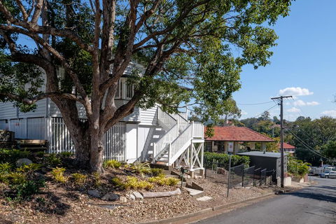 Central Cottage - Accommodation 4U 0