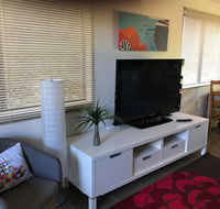 Central Gold Coast 3 Double Bedroom Apartment - Accommodation 4U