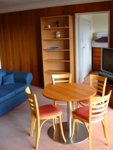 Central Park Apartment - Accommodation 4U 3