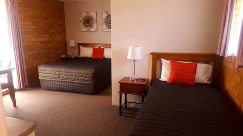 Centrepoint Motel Deniliquin - Accommodation 4U 1