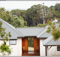 Chandeliers on Abbey - Accommodation 4U