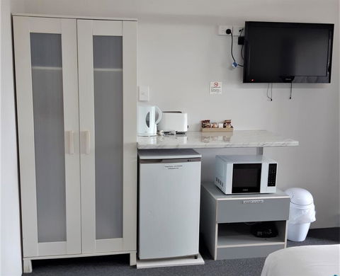 Chaparral Motel - Accommodation 4U 2