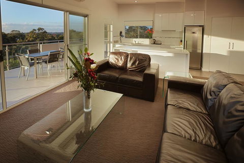 Charlestown Terrace Apartments - Accommodation 4U 2