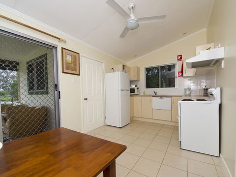 Charleville Bush Cottage - Accommodation 4U 3