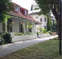 Charming Federation style home minutes from CBD - Accommodation 4U