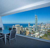 Circle on Cavill - Private Apartments - Accommodation 4U