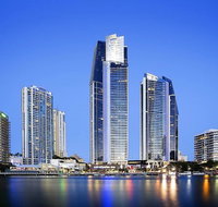Circle On Cavill Sky Home- Holidays Gold Coast - Accommodation 4U