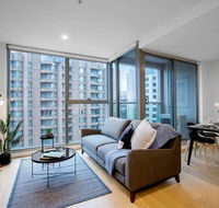 City LivingBest Location With 2 Beds In Melbourne - Accommodation 4U