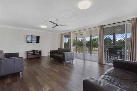 Cityville Luxury Apartments And Motel - Accommodation 4U 3