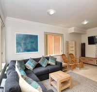 Close to Jimmys Beach - Accommodation 4U