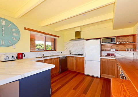 Cloudy Bay Villa - Accommodation 4U 2