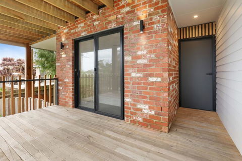 COASTAL BEAUTY ON BRUCE - Accommodation 4U 1