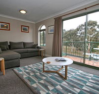 Cobb  Co 3/39 Cobbon Crescent - Accommodation 4U