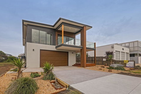 Coffs At Surf Beach Phillip Island - Accommodation 4U 0