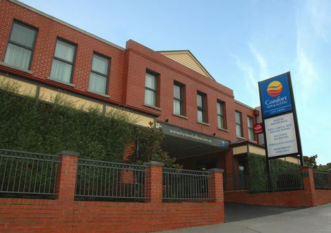 Comfort Inn & Suites City Views - Accommodation 4U 0