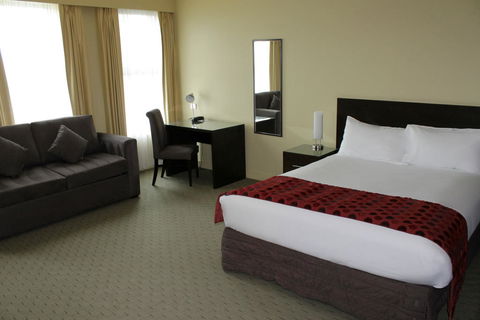 Comfort Inn & Suites City Views - Accommodation 4U 3