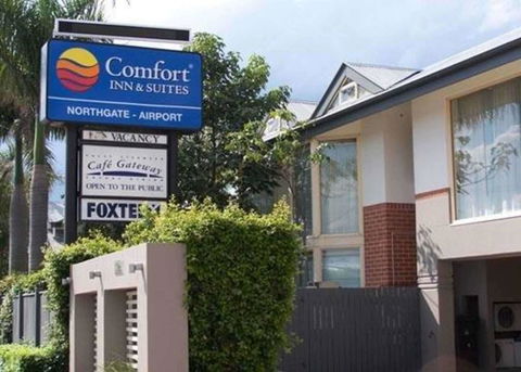 Comfort Inn & Suites Northgate Airport Motel - Accommodation 4U 0