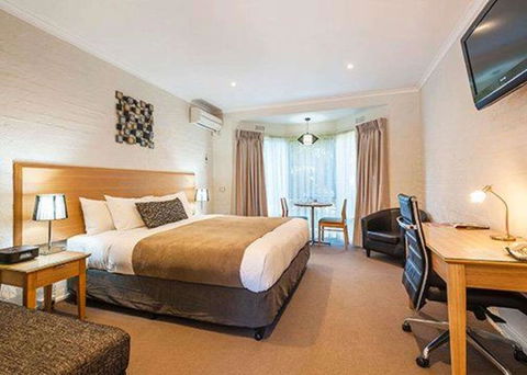 Comfort Inn Coach & Bushmans - Accommodation 4U 0