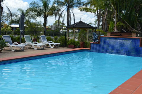 Comfort Inn Country Plaza Taree - Accommodation 4U 1