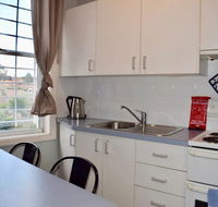 Comfortable Apartment In Trendy Haberfield - Accommodation 4U