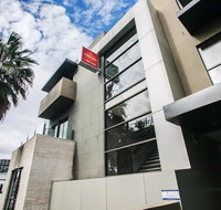 Comfy Kew Apartments - Accommodation 4U