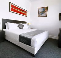 Commercial Hotel Hay - Accommodation 4U