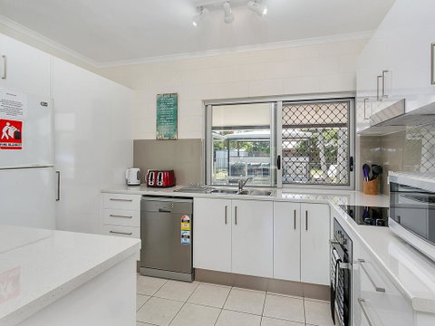 Connemara Beachside Cottage - Accommodation 4U 3