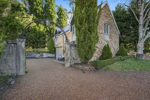 COOKS HOUSE - Accommodation 4U 2