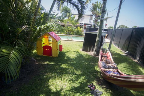 Cool Palms Motel - Accommodation 4U 3